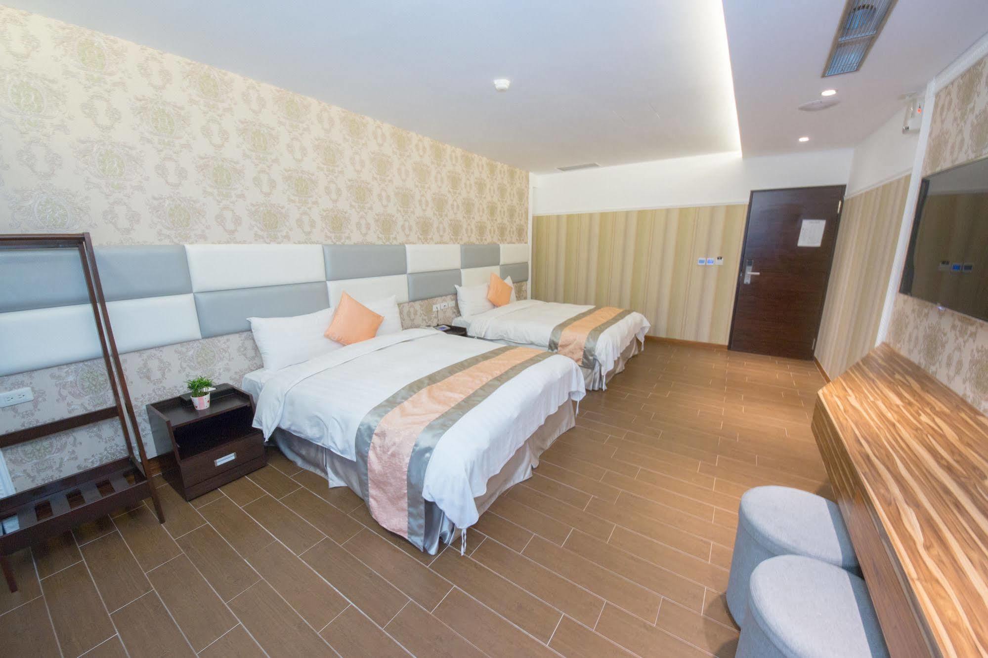 Garden Spring Hotel Jiaoxi Bagian luar foto